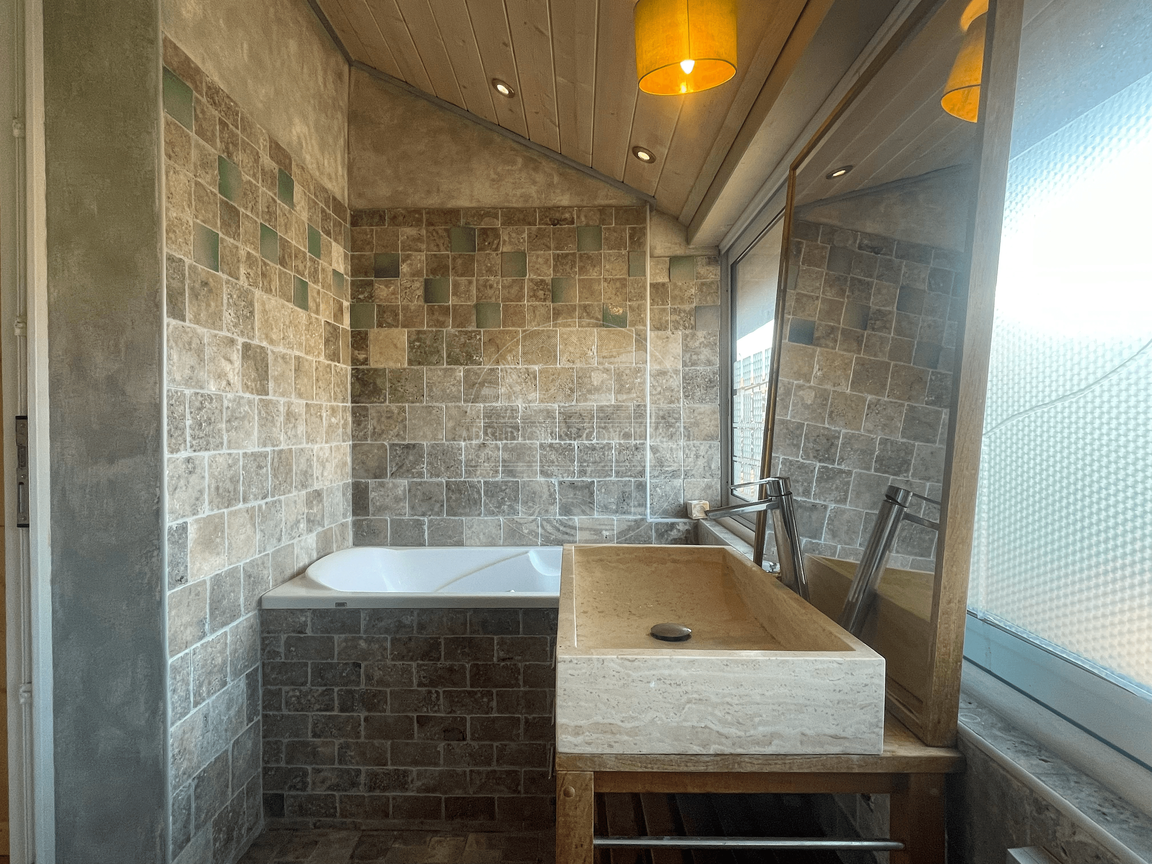 salle de bain moderne et épurée villa capbreton